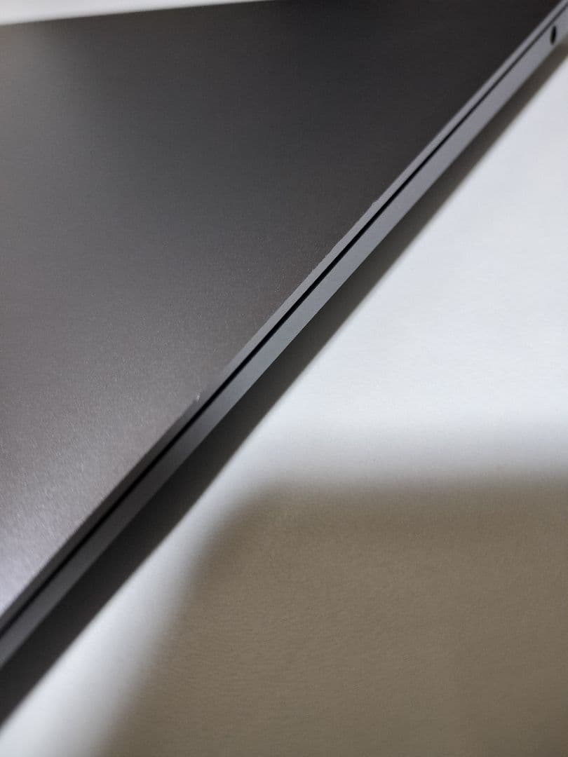 MacBook Air 2020（Apple M1) スペースグレー