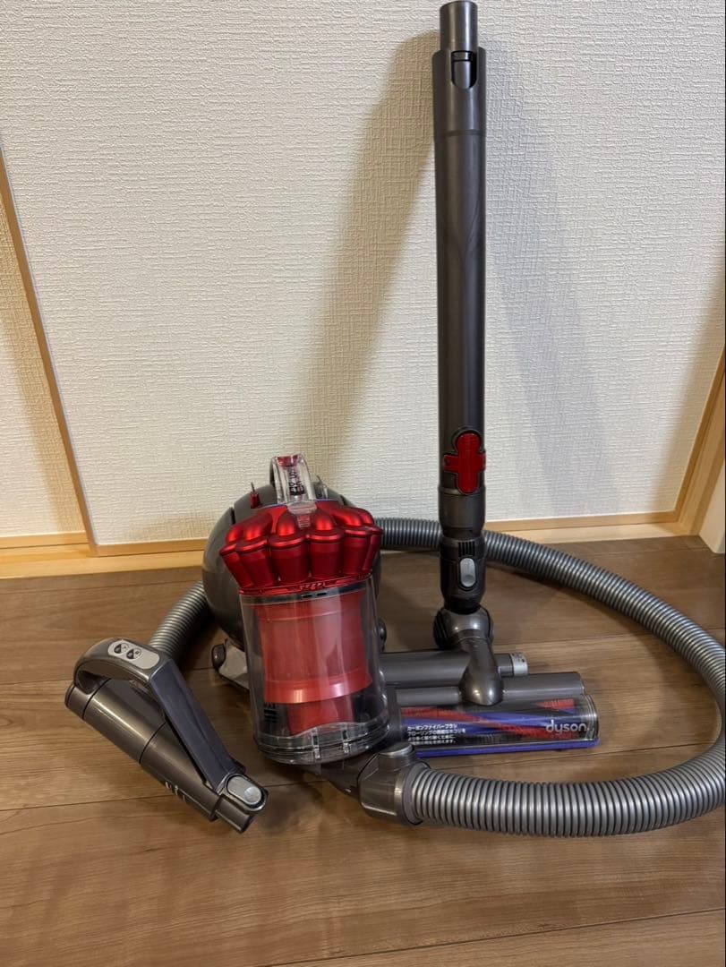 Dyson 電気掃除機DC48