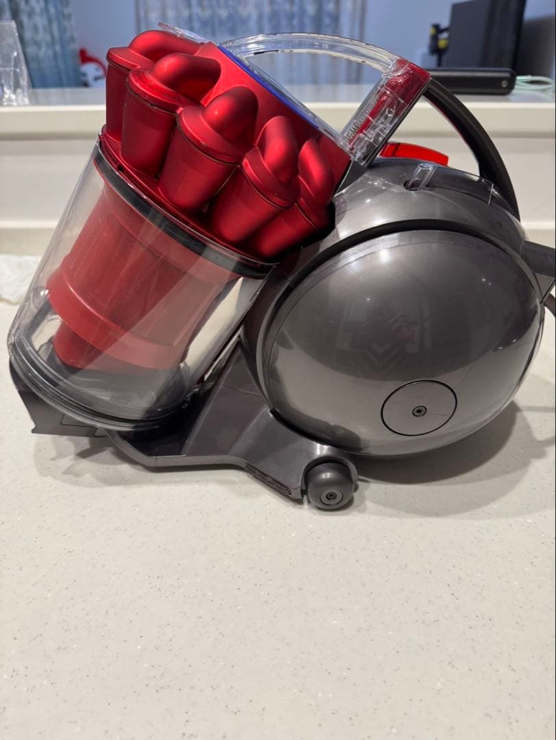 Dyson 電気掃除機DC48