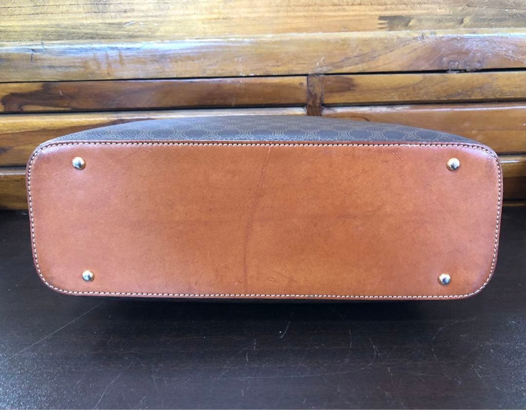 再値下げします。セリーヌのハンドバッグ　ビンテージ物　美品