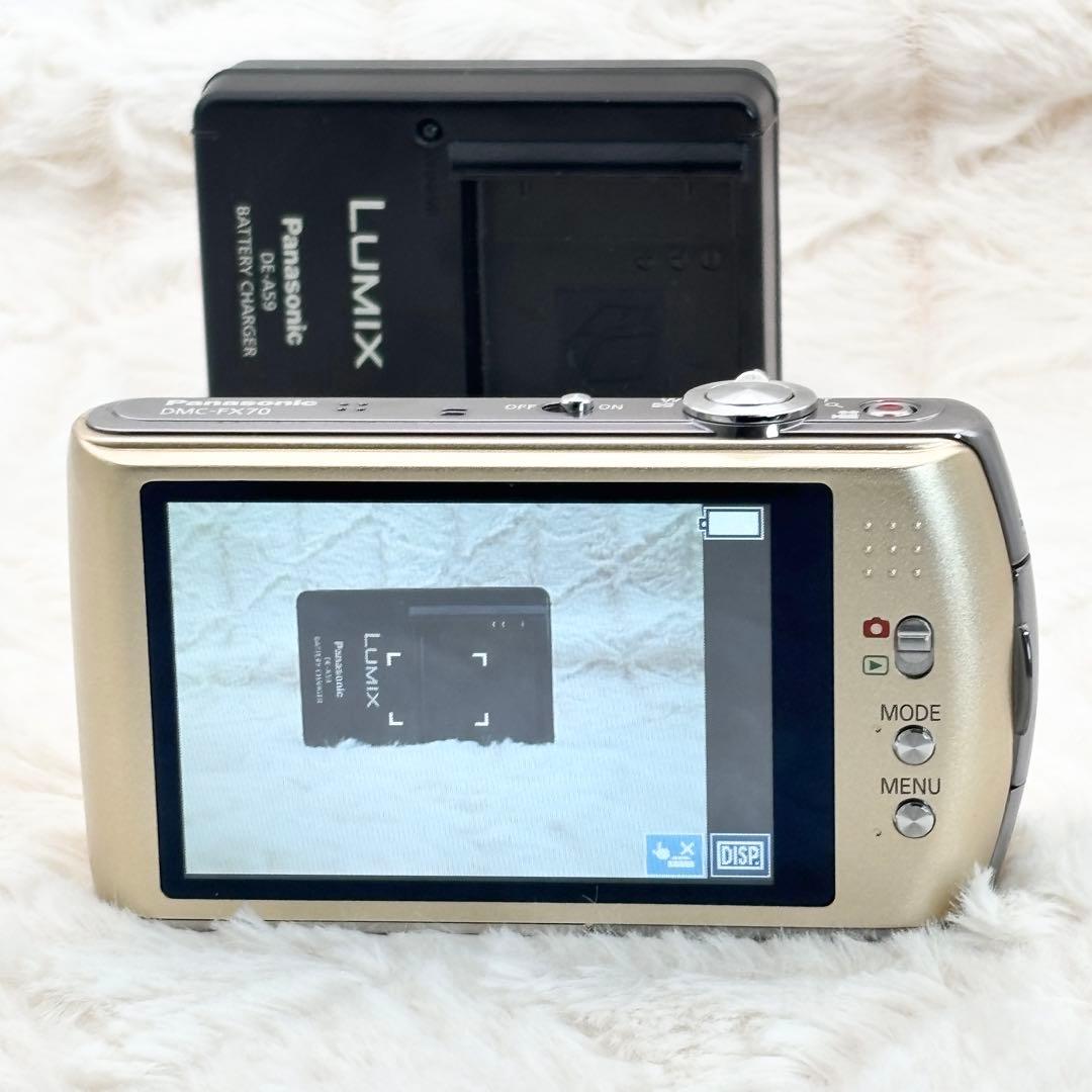 美品✨ Panasonic LUMIX DMC-FX70 ゴールド