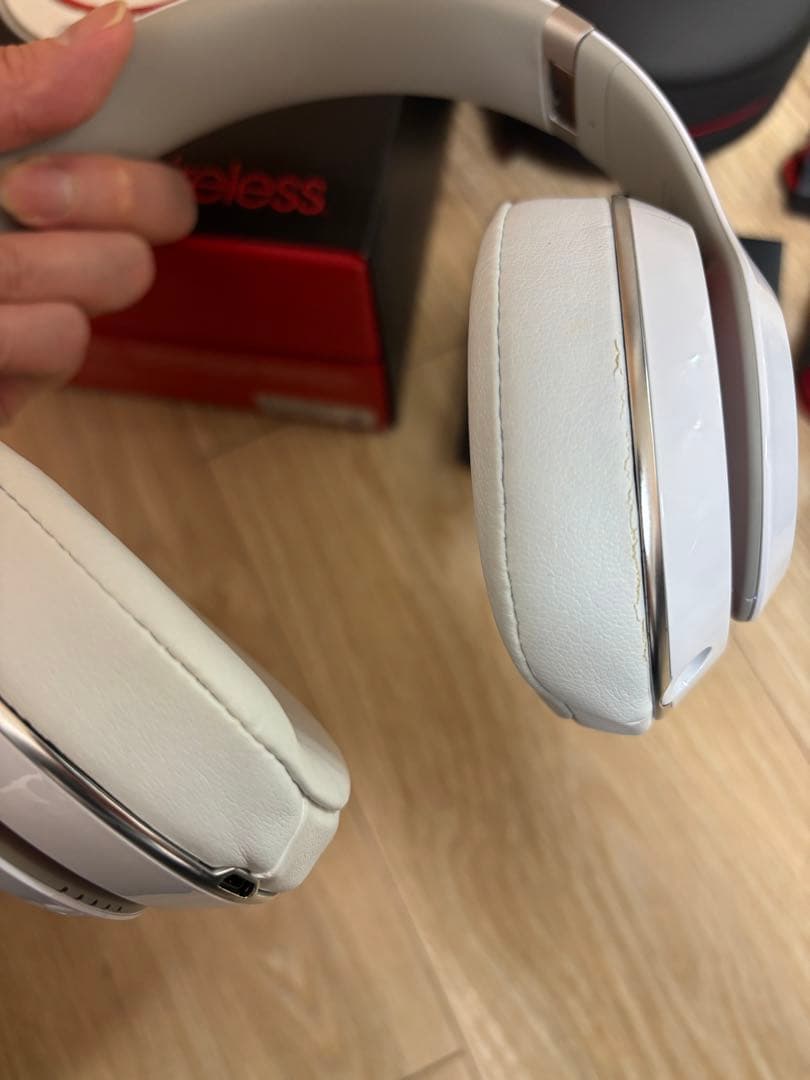 Beats Studio Wireless ホワイトモデル