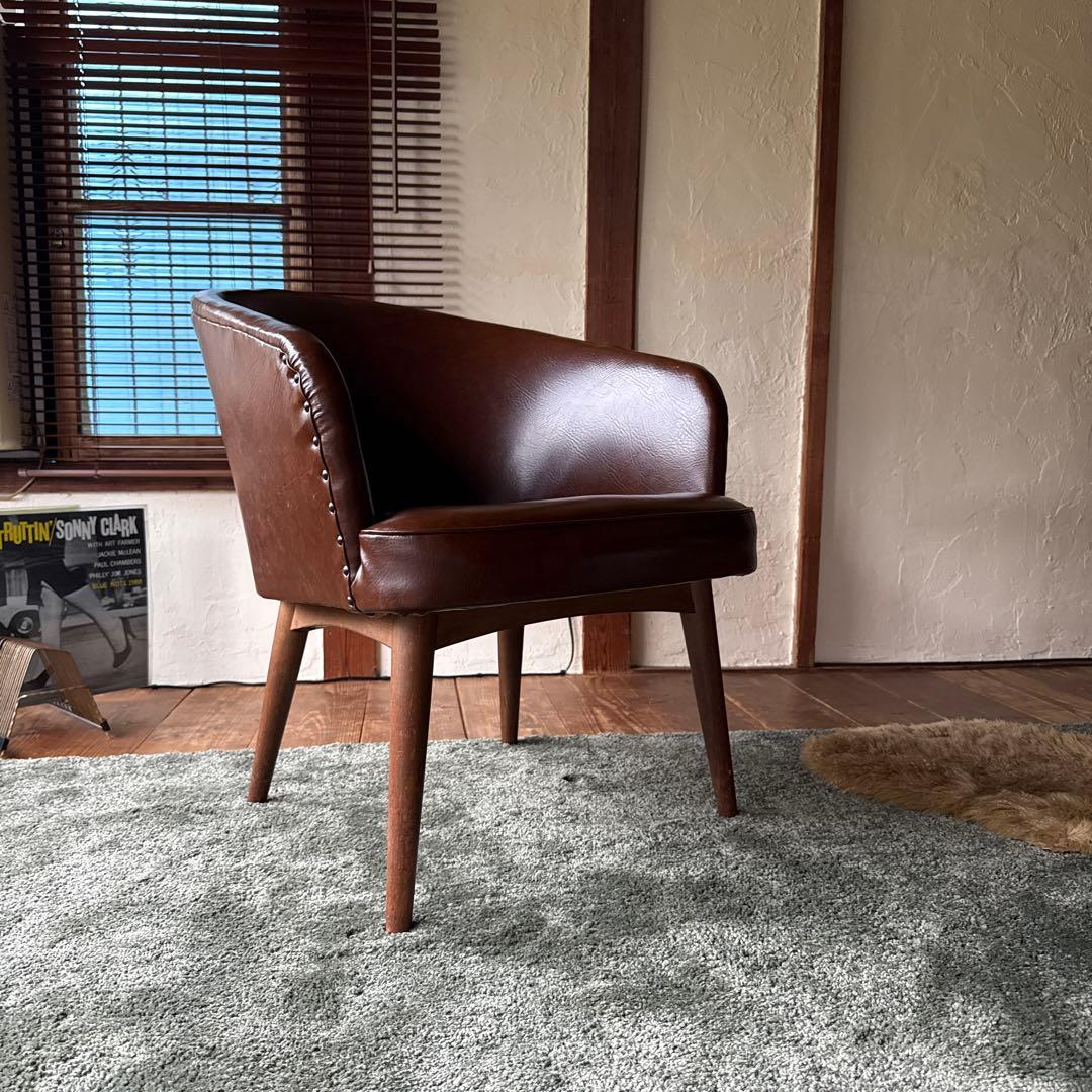 ビンテージ　シングルソファー　シンプル　ミッドセンチュリー