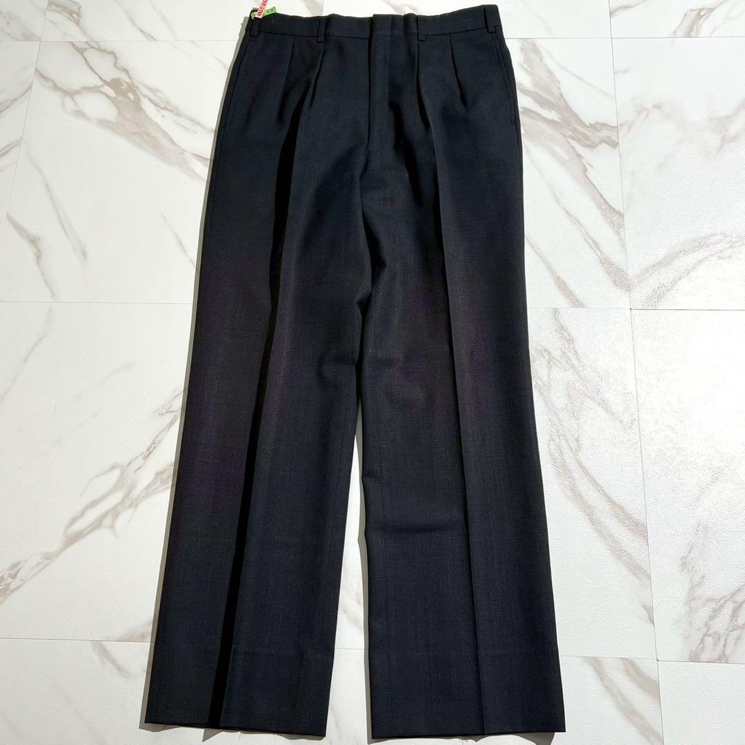 Burberry バーバリー　ダークブルー ダブルブレストスーツ