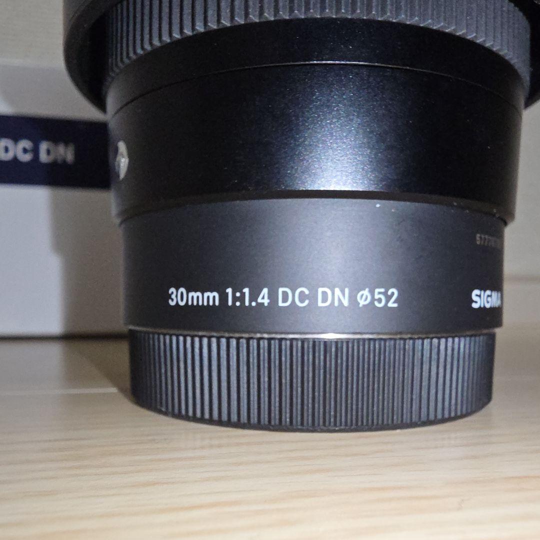 SIGMA C 30mm F1.4 DC DN eマウント　apsc