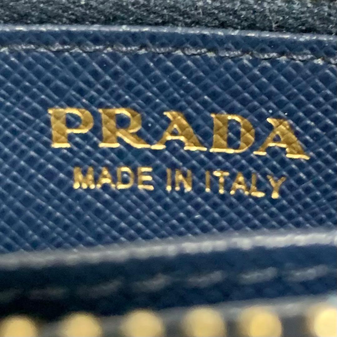 美品　PRADA 長財布　サフィアーノ　リボン　ラウンドジップ　ネイビー
