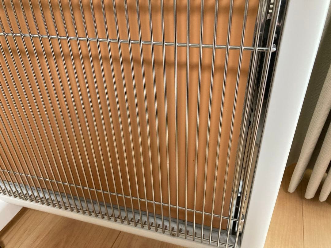 遠赤外線暖房器 サンルミエ E800L-TM3