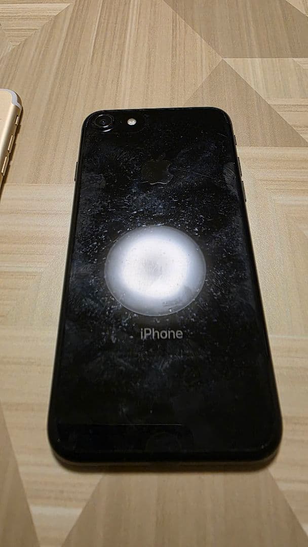 iphone 7 128gb　ブラック　ゴールド　2台セット