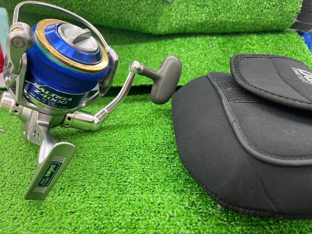 [良好]ダイワ・ソルティガZ 4000