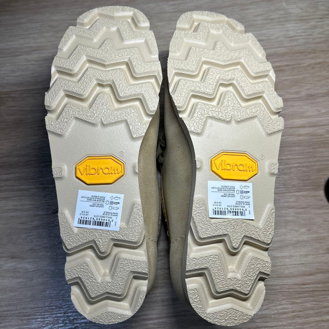 クラークスワラビーゴアテックス 色：メープルスウェード