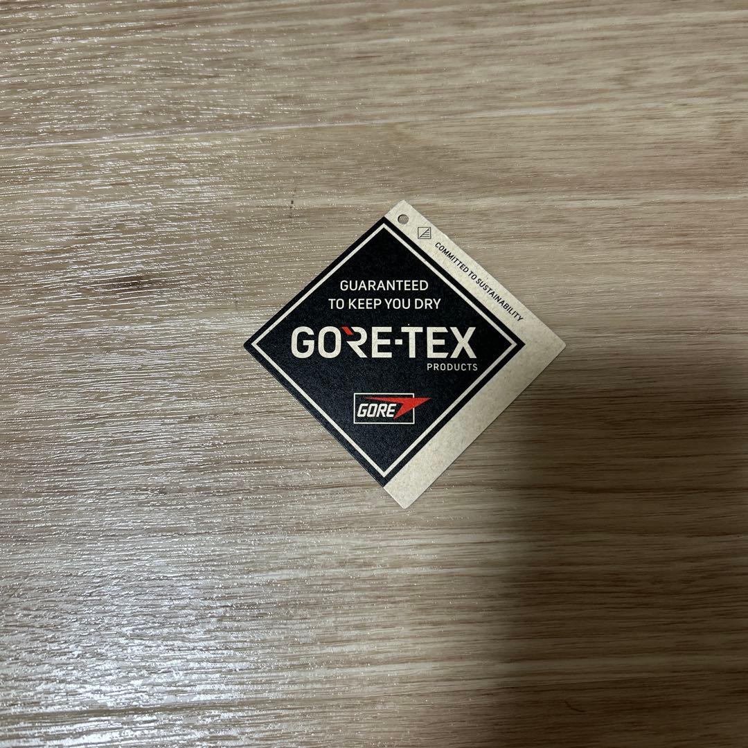 クラークスワラビーゴアテックス 色：メープルスウェード