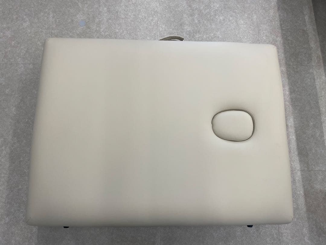 ETBELLA 折りたたみ施術ベッド