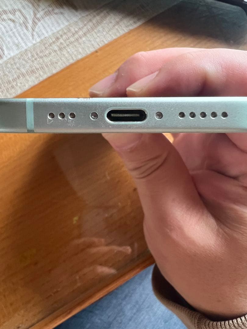 iPhone15本体 無印 グリーン 128GB 箱・説明書付き