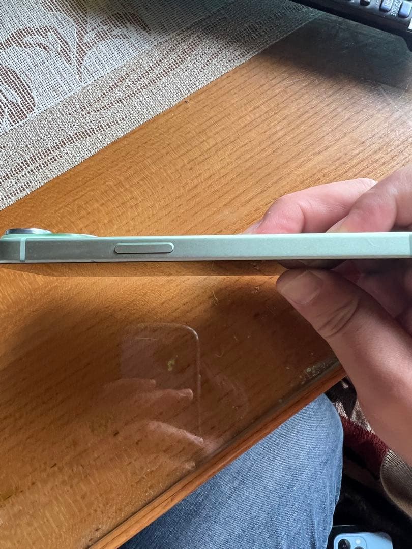 iPhone15本体 無印 グリーン 128GB 箱・説明書付き