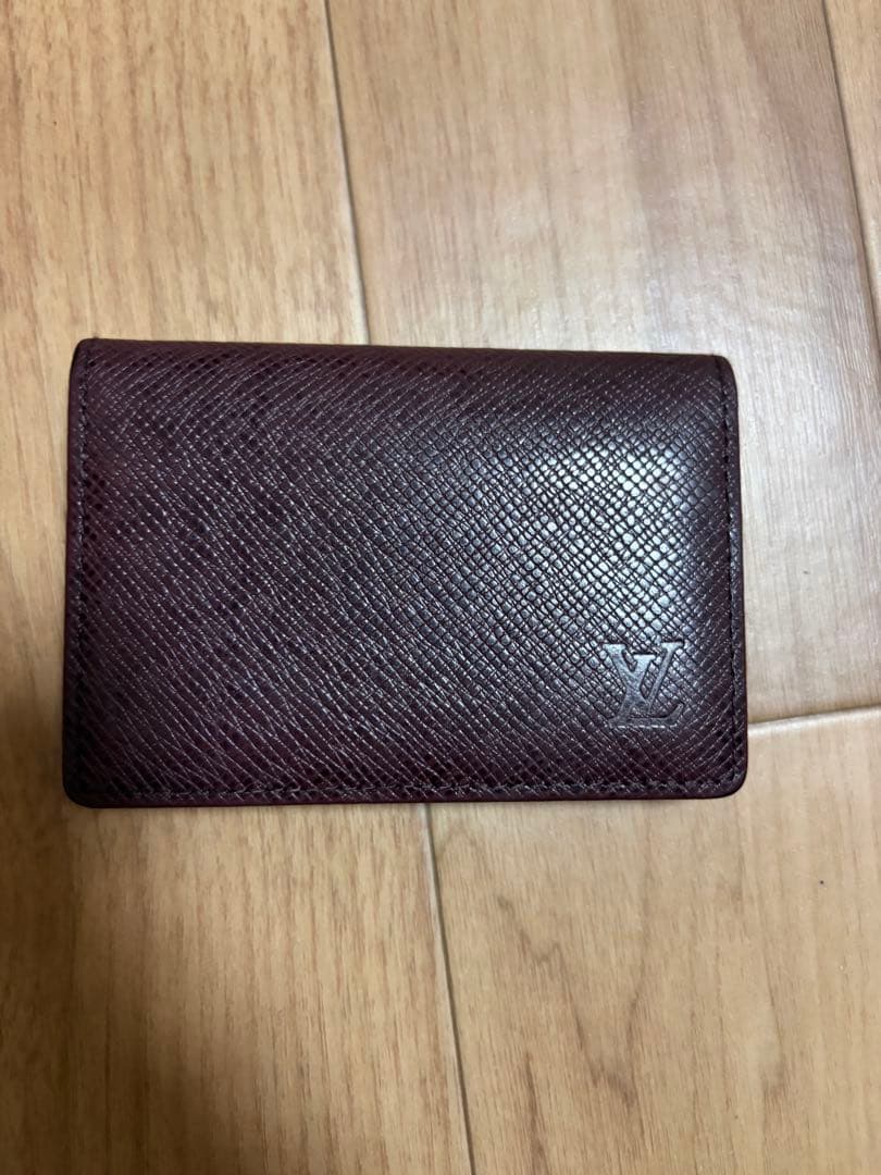Louis Vuitton ダークブラウン カード入れ