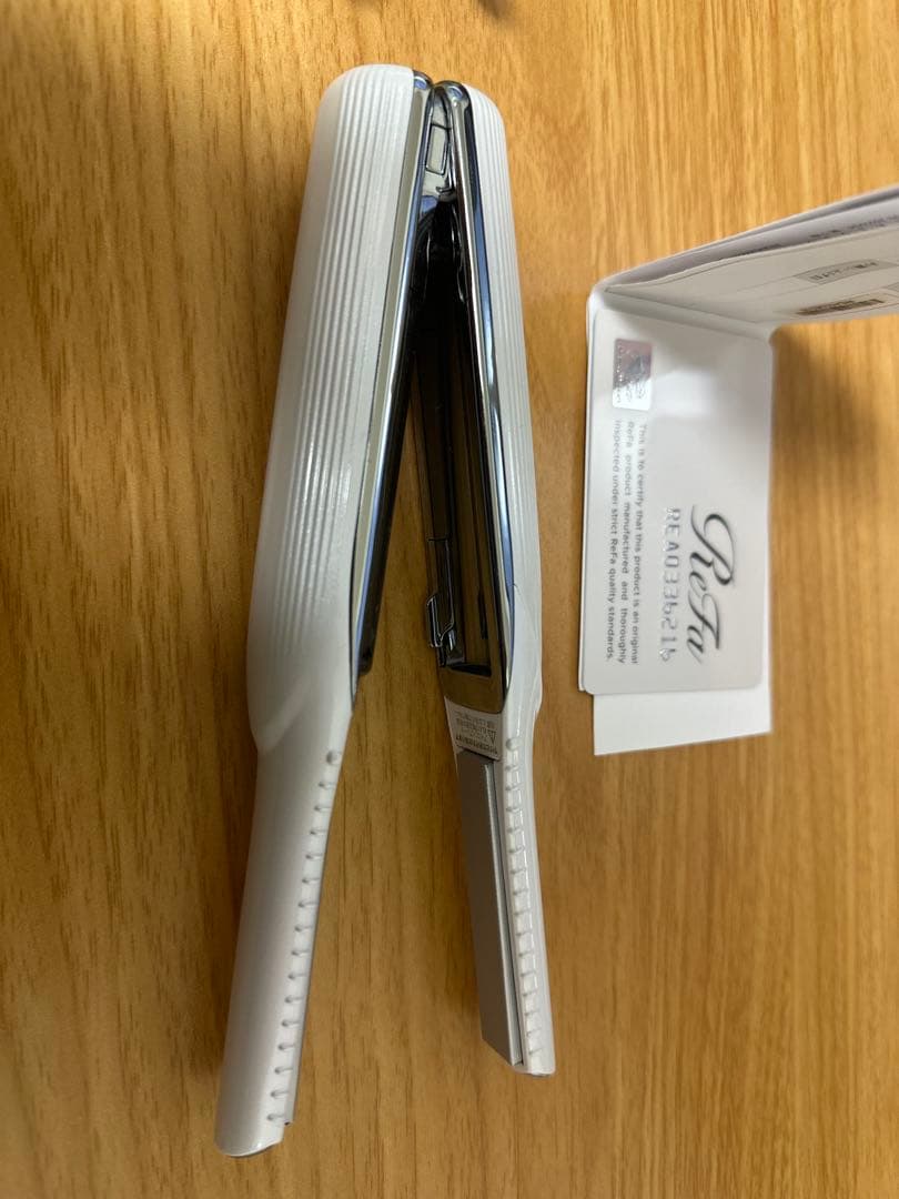 Refaヘアアイロン