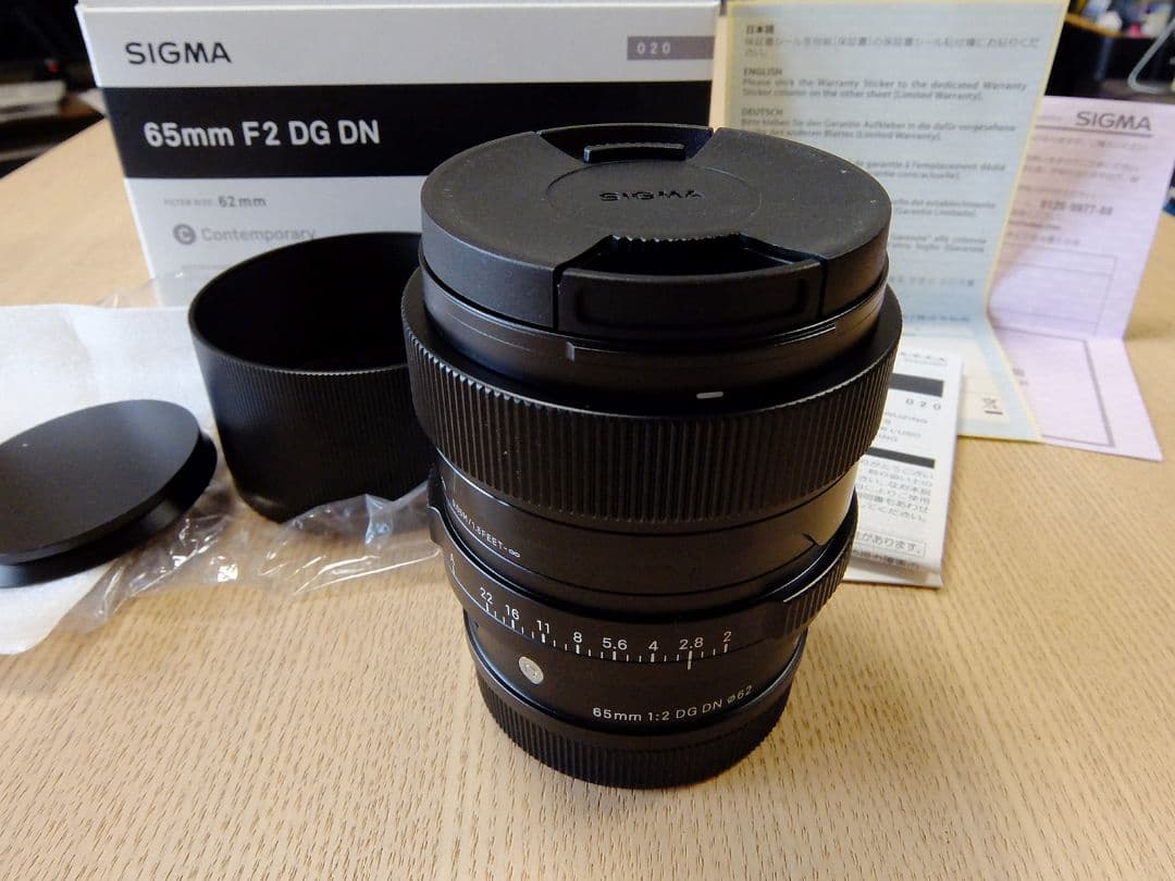 SIGMA 65mm F2 DG DN ライカLマウント