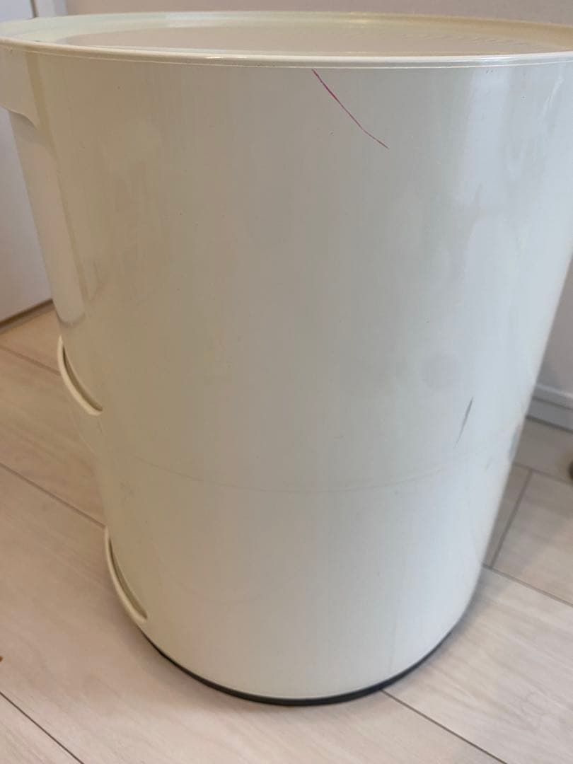 コンポニビリ　Kartell 2段