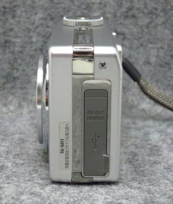 Sony サイバーショット　DSC-W7