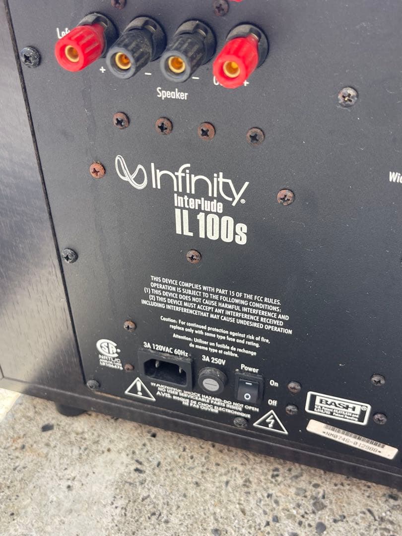 INFINITY サブウーファー