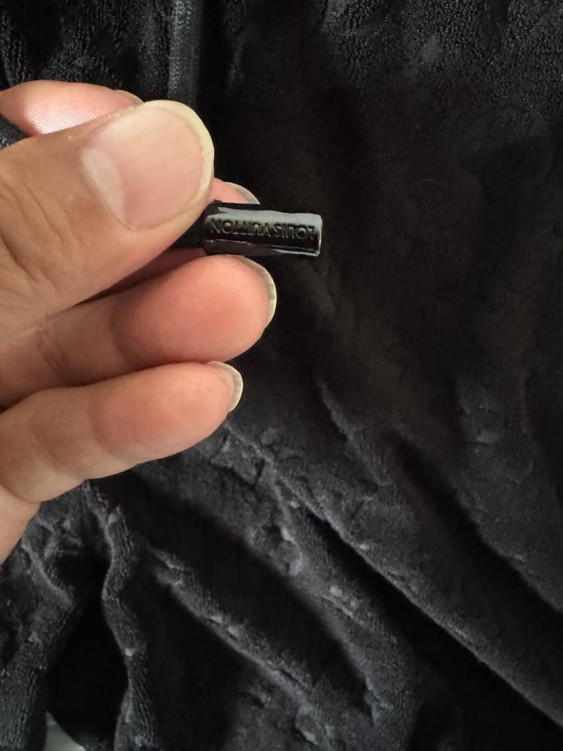 Louis Vuitton 黒ショートパンツ