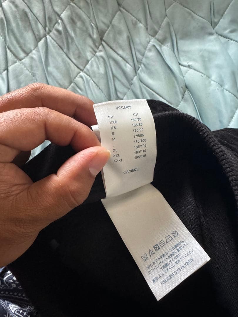 Louis Vuitton 黒ショートパンツ