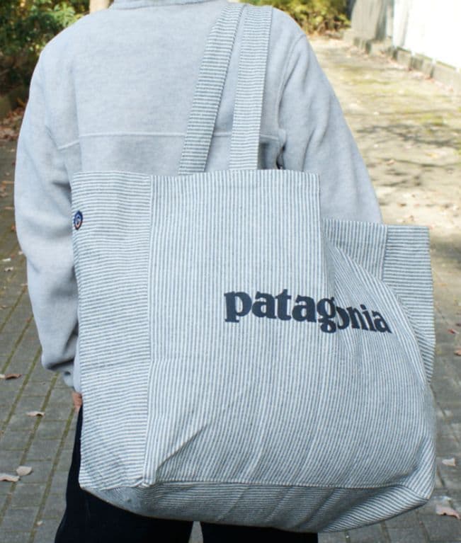 【新品未使用】patagonia リサイクルオーバーサイズトート 　エコバッグ