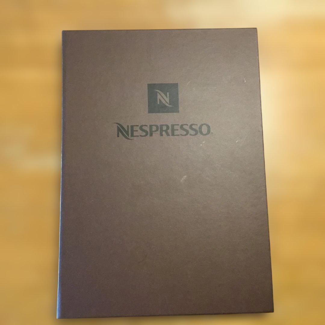 NESPRESSO（ネスプレッソ）エスプレッソマシンとミルクフォーマー2点セット