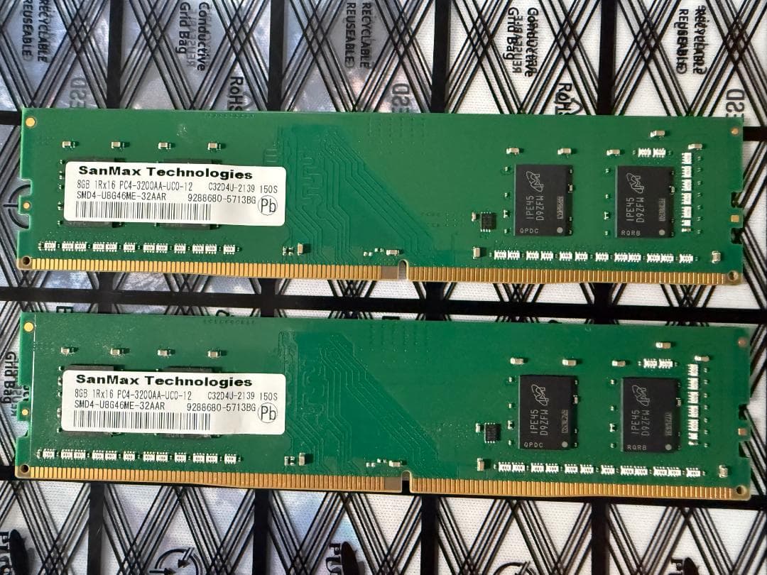 メモリー SanMax DDR4-3200 16GB SMD4-U8G46ME-32AAR