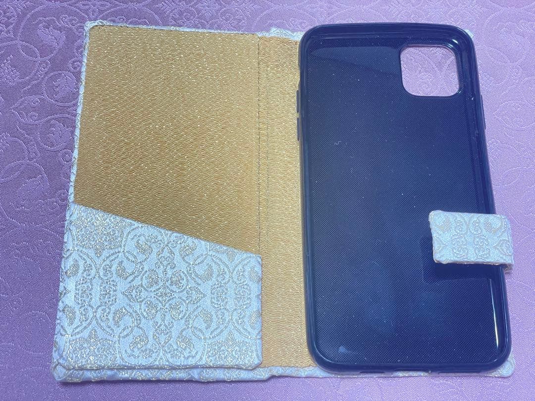 A未使用保管品龍村美術織物葡萄唐草文錦白金+黄金iPhone11ProMax用