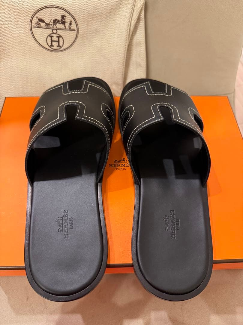 【ユリ】HERMES サンダル　イズミール　ステッチ　44 ノワール