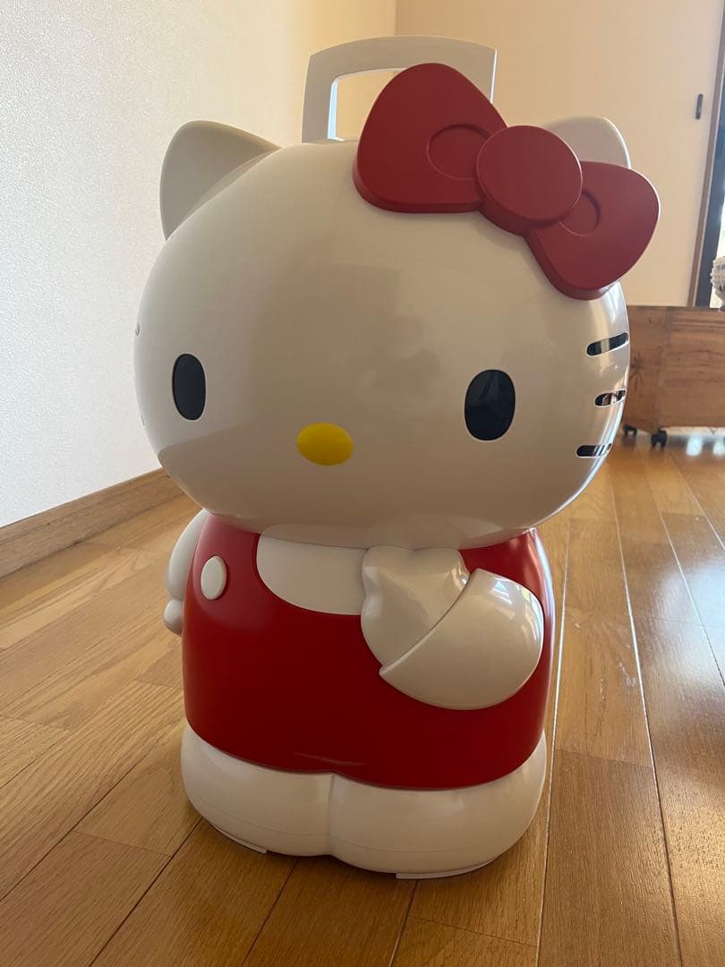 ハローキティー　冷温庫