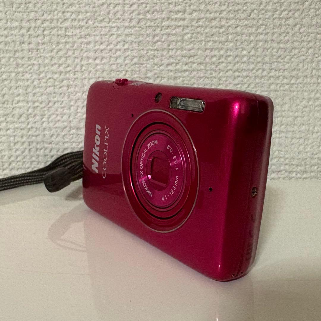 【美品・動作確認済】Nikon COOLPIX S02 ミニ　 デジカメ