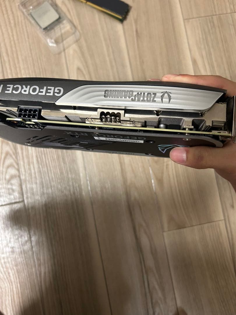 ZOTAC GeForce RTX 4070 12GB 動作未確認