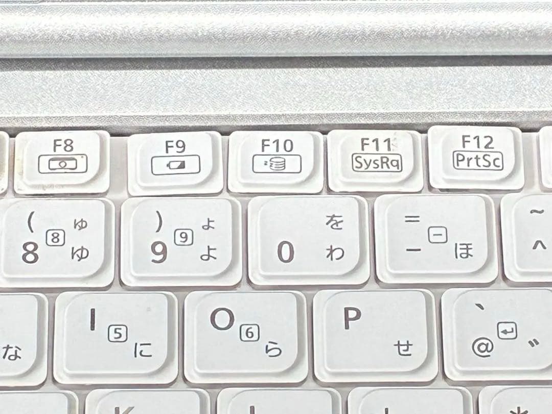 人気の軽量、最速SV9 win11 office2024認証済バッテリー好調