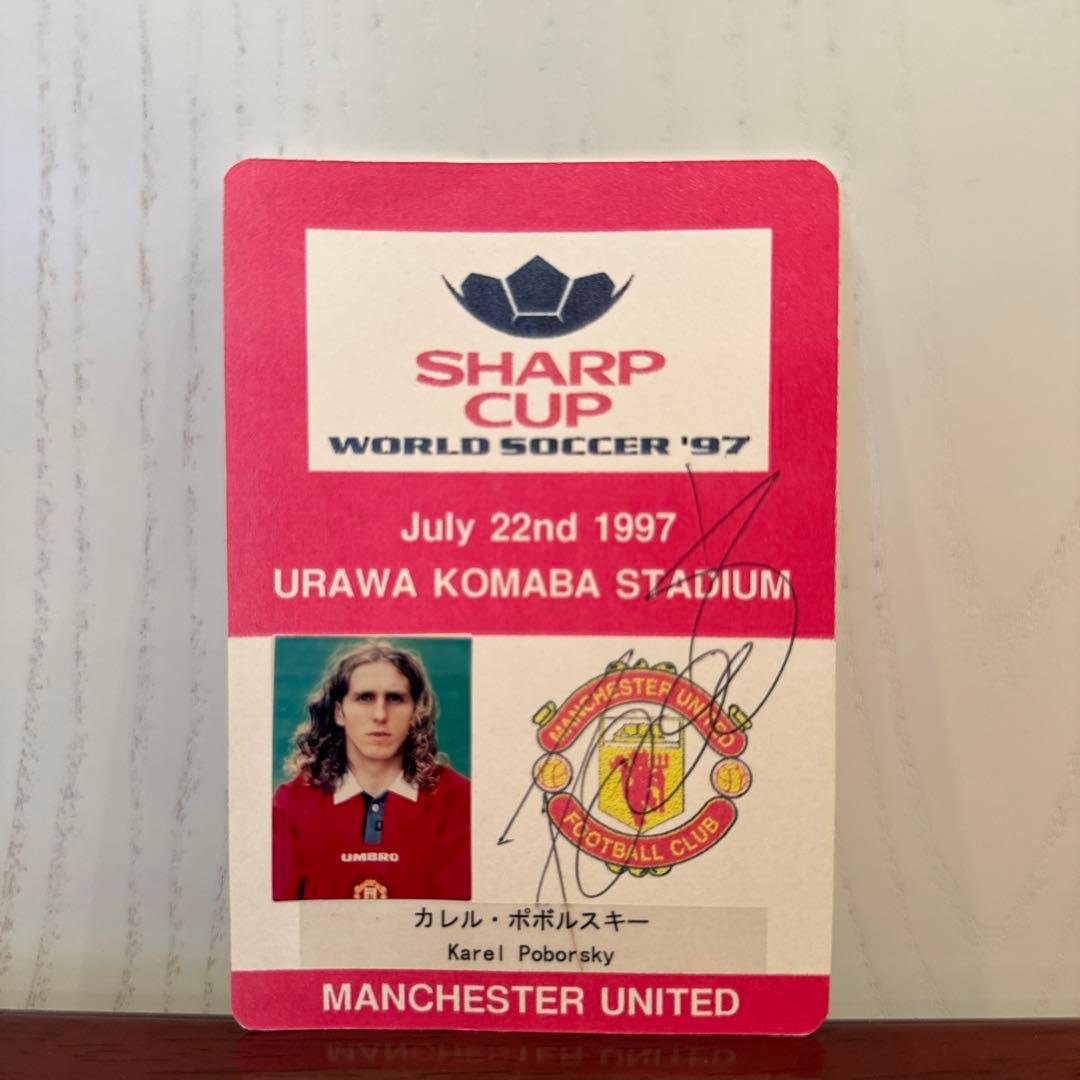 ヤ*マ様 マンチェスターユナイテッド　直筆サイン入りアクレディー　25名セット