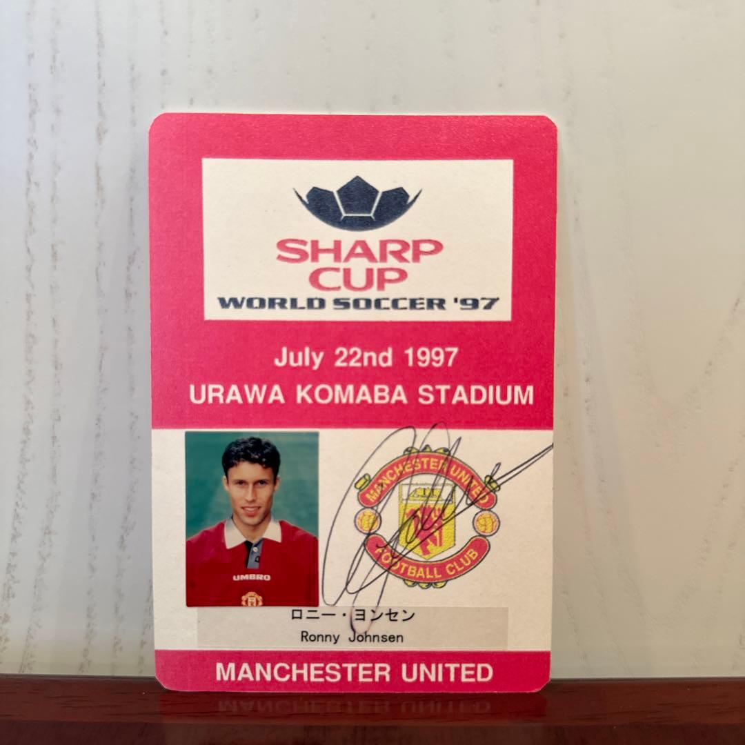 ヤ*マ様 マンチェスターユナイテッド　直筆サイン入りアクレディー　25名セット