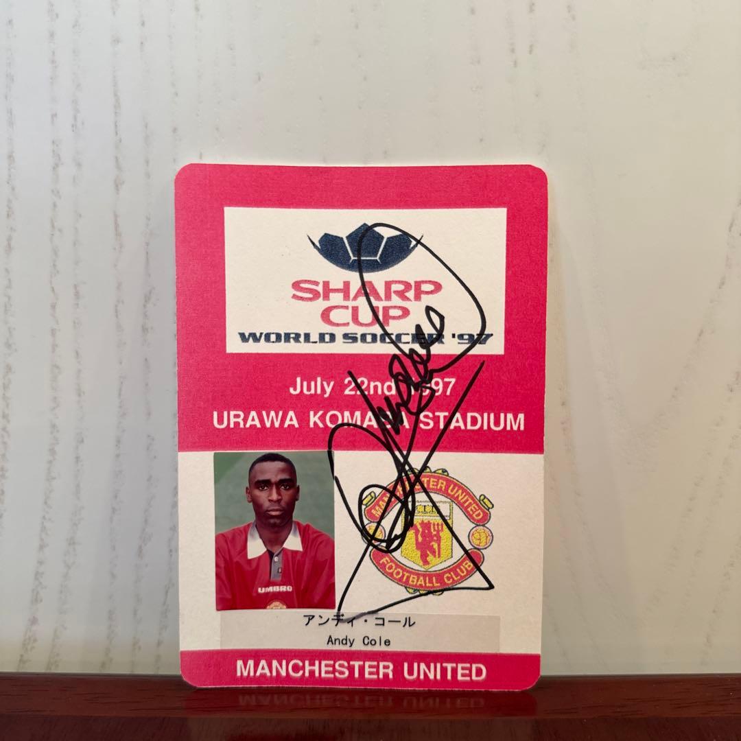 ヤ*マ様 マンチェスターユナイテッド　直筆サイン入りアクレディー　25名セット