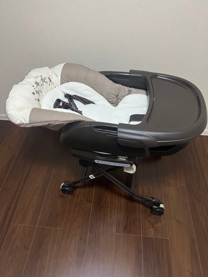 Combi コンビ ネムリラ オートスウィング