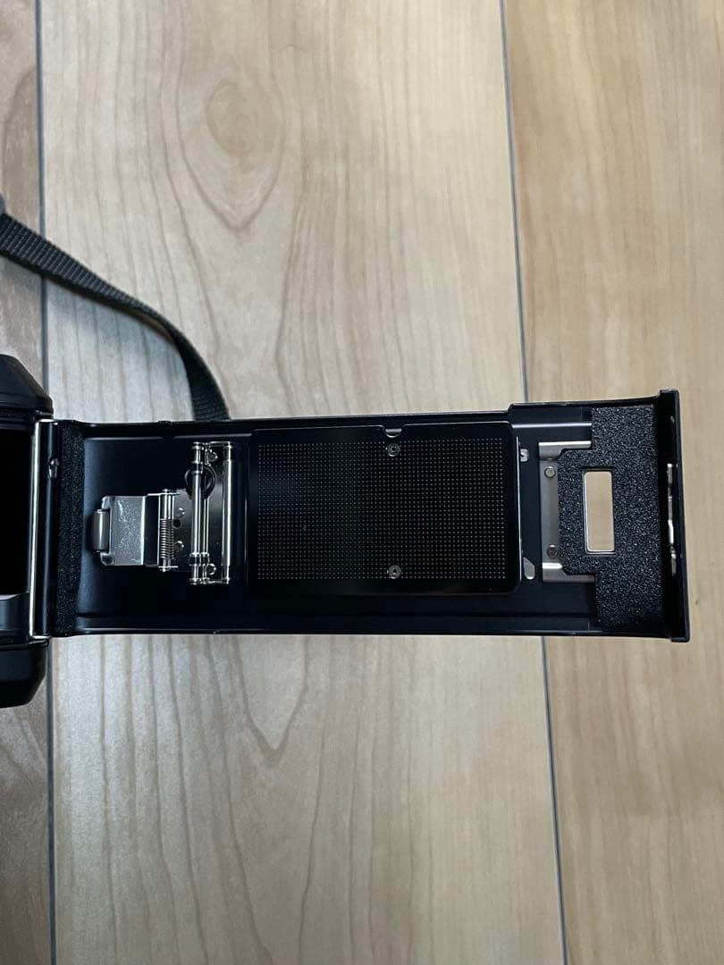 ニコンF501 レンズ30-70ミリF3.3-4.5 純正ベルト付き