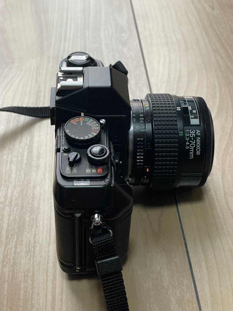 ニコンF501 レンズ30-70ミリF3.3-4.5 純正ベルト付き