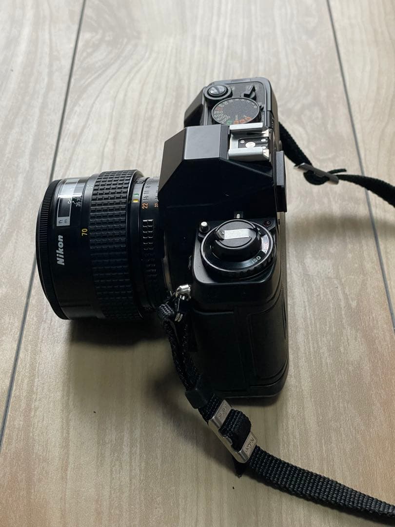 ニコンF501 レンズ30-70ミリF3.3-4.5 純正ベルト付き