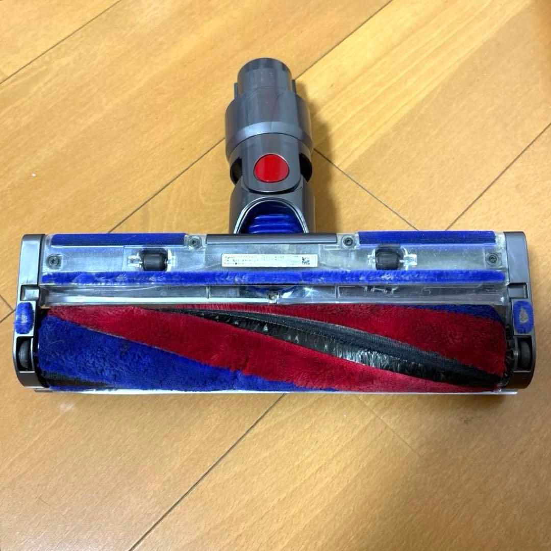 ダイソン V8 slim fluffy コードレスクリーナー 掃除機