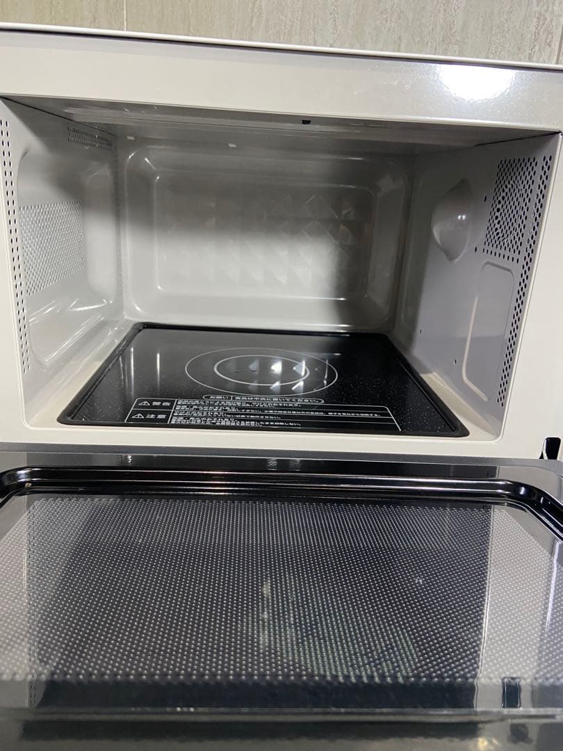 2025年製　美品　ハイアール ヘルツフリー 電子レンジ　JM-FH18E2