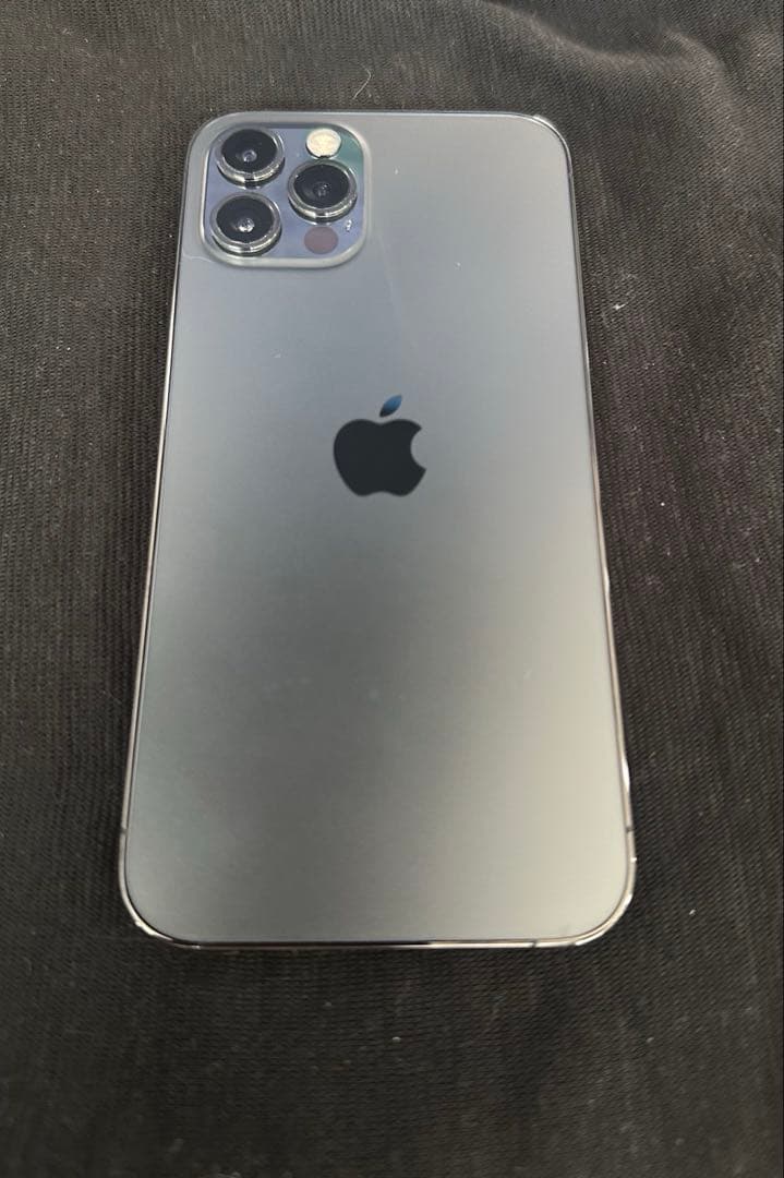 スマートフォン本体 iPhone12 pro 256GB