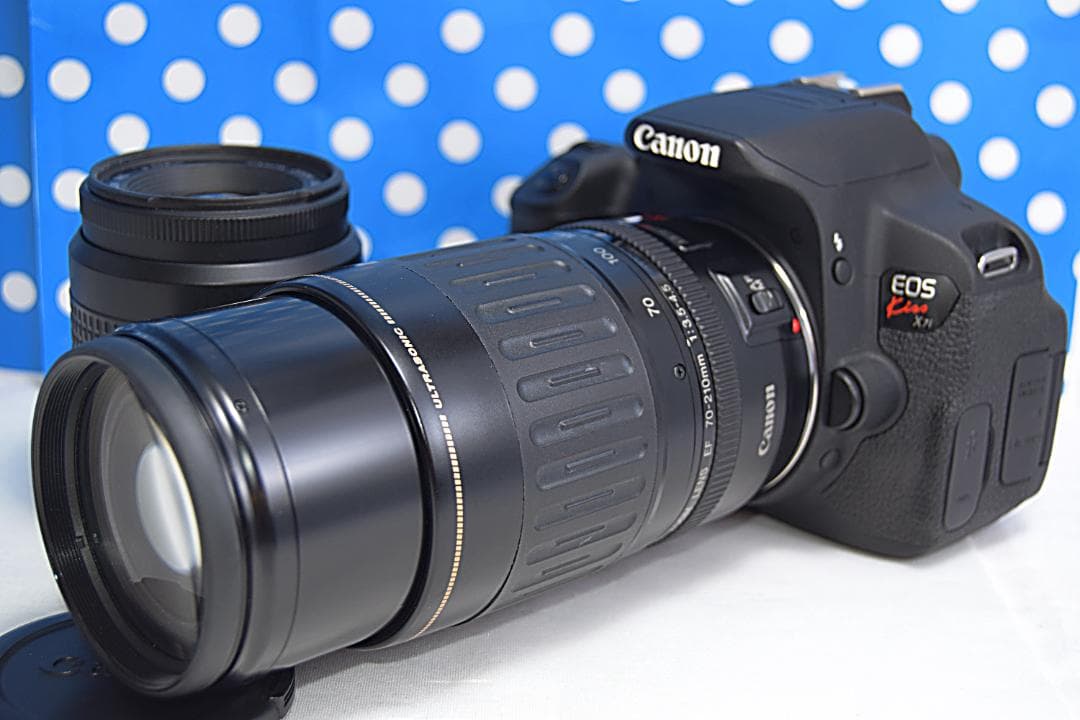 Canon kiss x7i❤スマホ転送できる！❤自撮り可能❤高画質一眼レフ