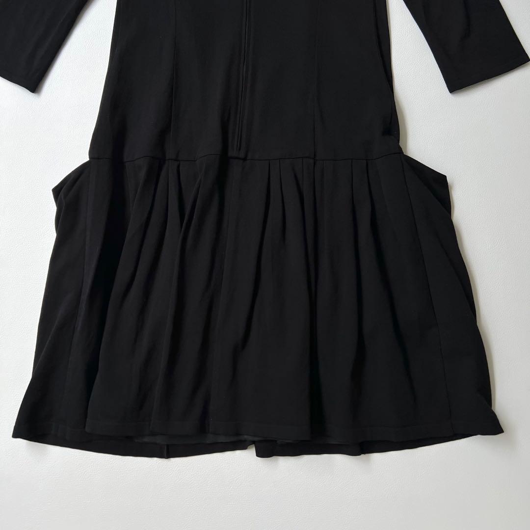 良品　Foxey フォクシー　ブラックドレス　ワンピース　ロゴプレート　40