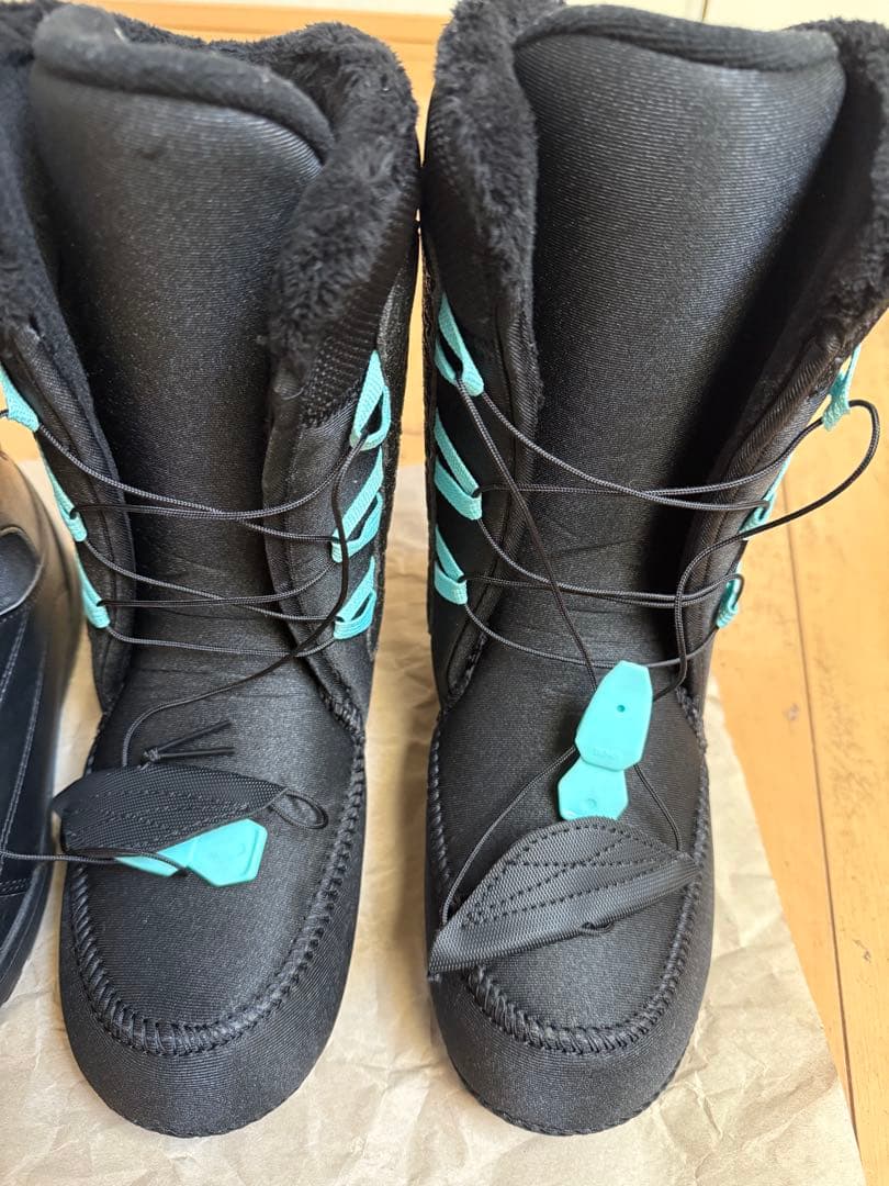 K2スノーボードブーツBOA HEVEN