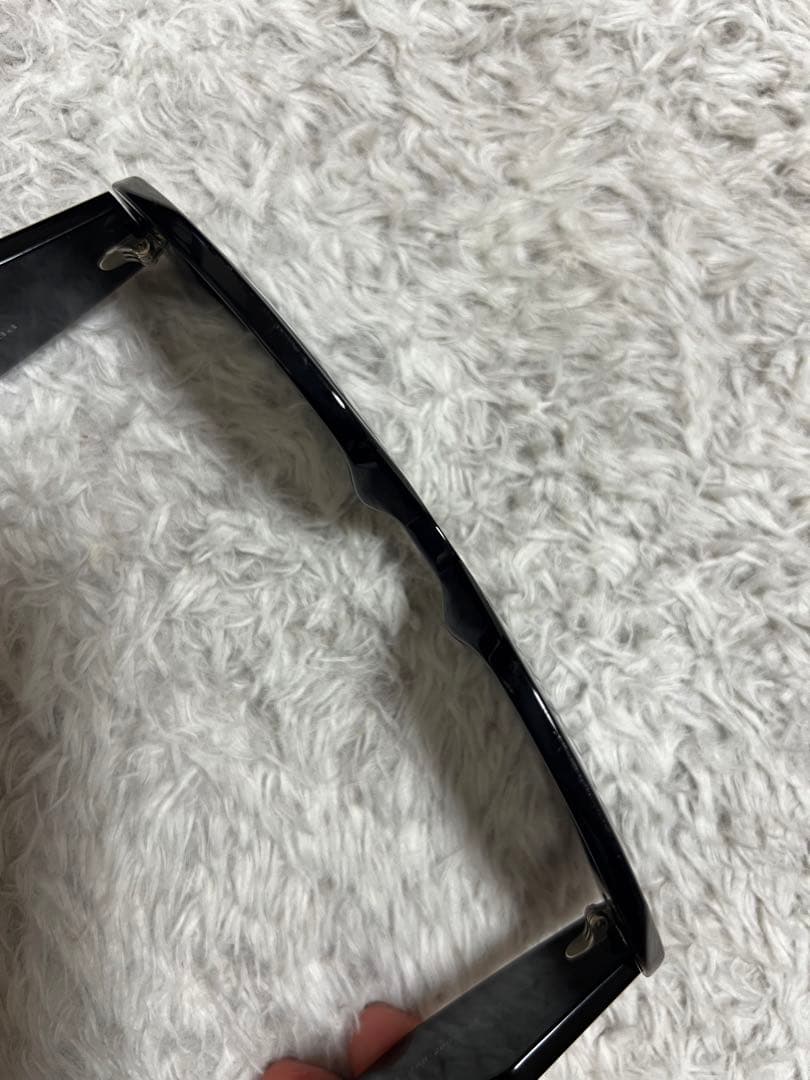 PRADA ブラック スクエアサングラス ミラーリング