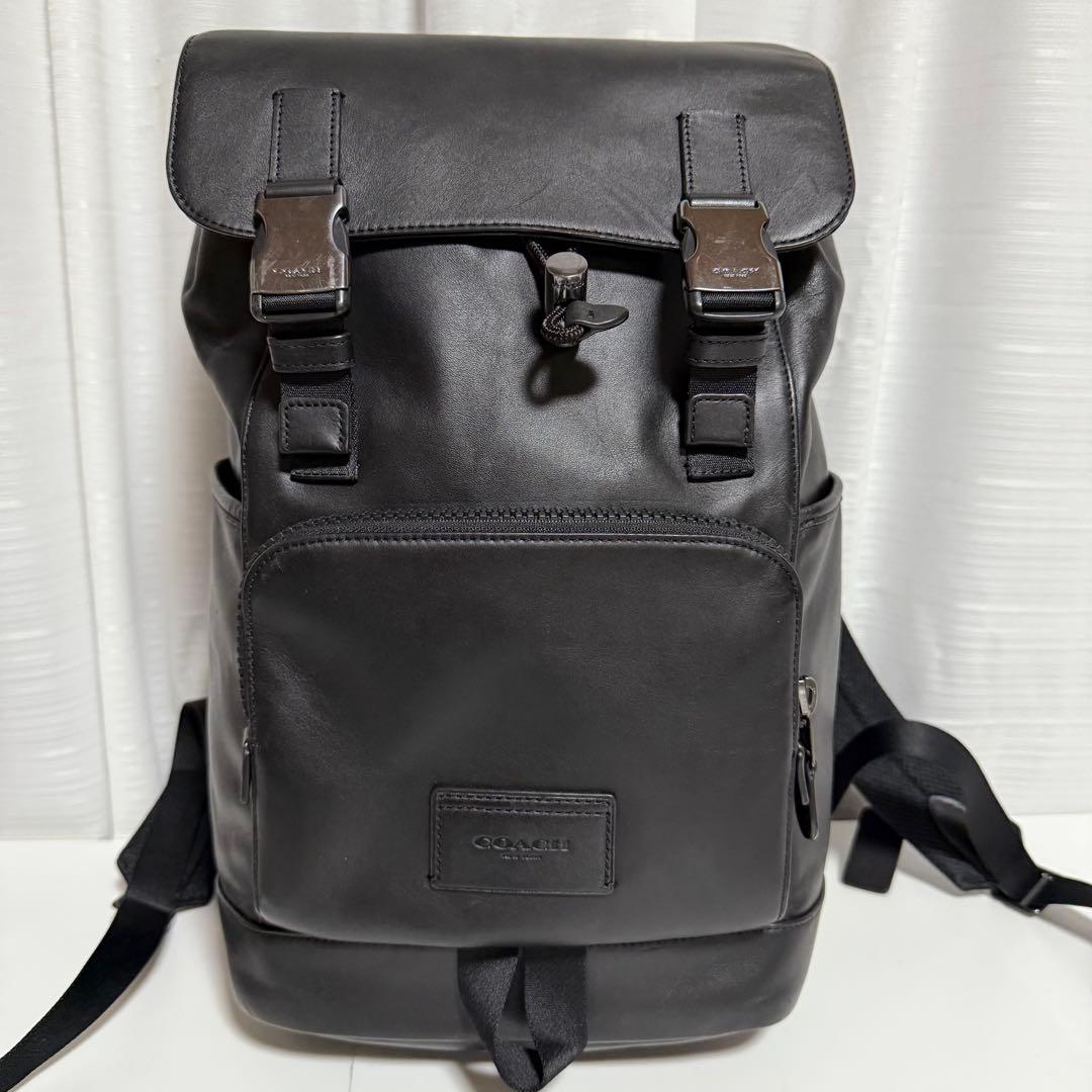 極美品⭐️ コーチ　トラック　バックパック　黒　c2710 リュック　ブラック